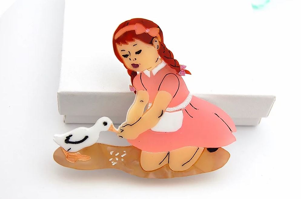 BekBek Makes Girl and her duck brooch freeshipping - SheLovesBlooms