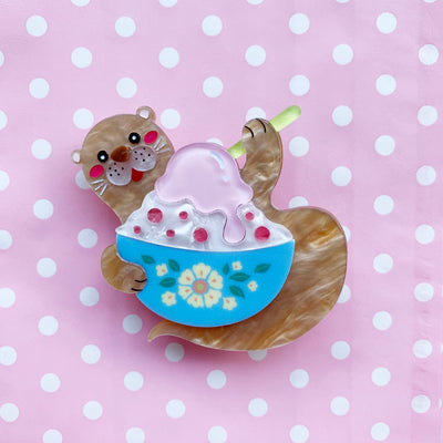 Ollie the Otter with Ice Kacang Brooch freeshipping - SheLovesBlooms