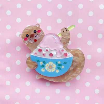 Ollie the Otter with Ice Kacang Brooch freeshipping - SheLovesBlooms