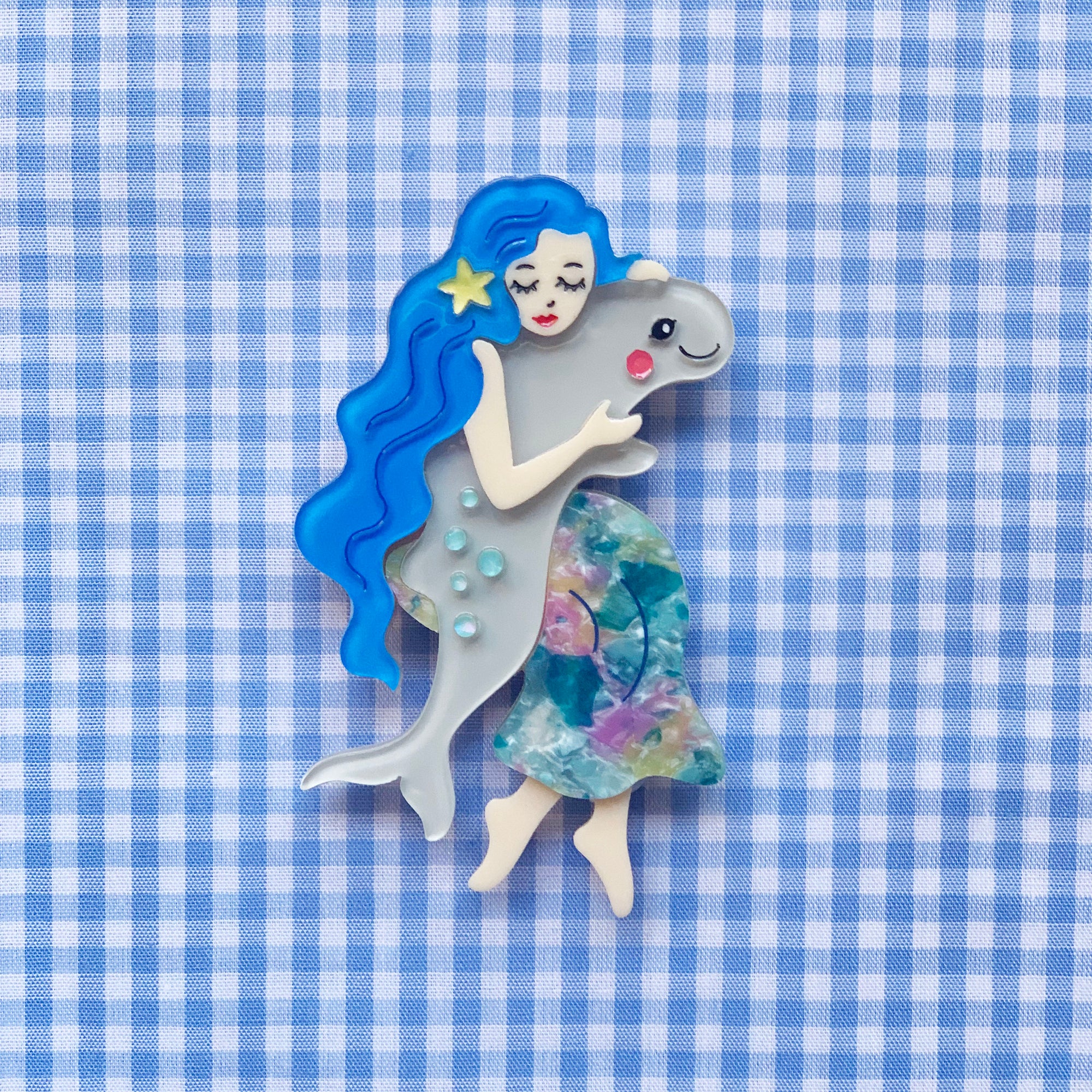 Sedna with Snubbie Dolphin Brooch freeshipping - SheLovesBlooms
